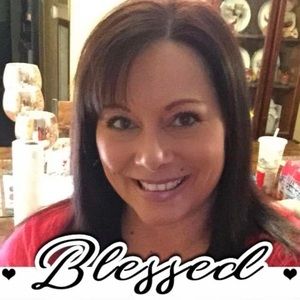 Meet your Posher, Debra